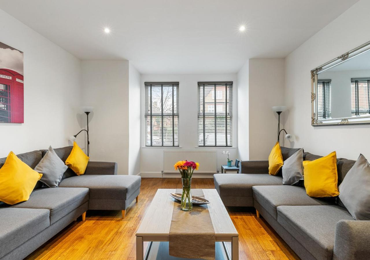 Two Bed Flat In Bush Hill Park Daire Enfield Dış mekan fotoğraf