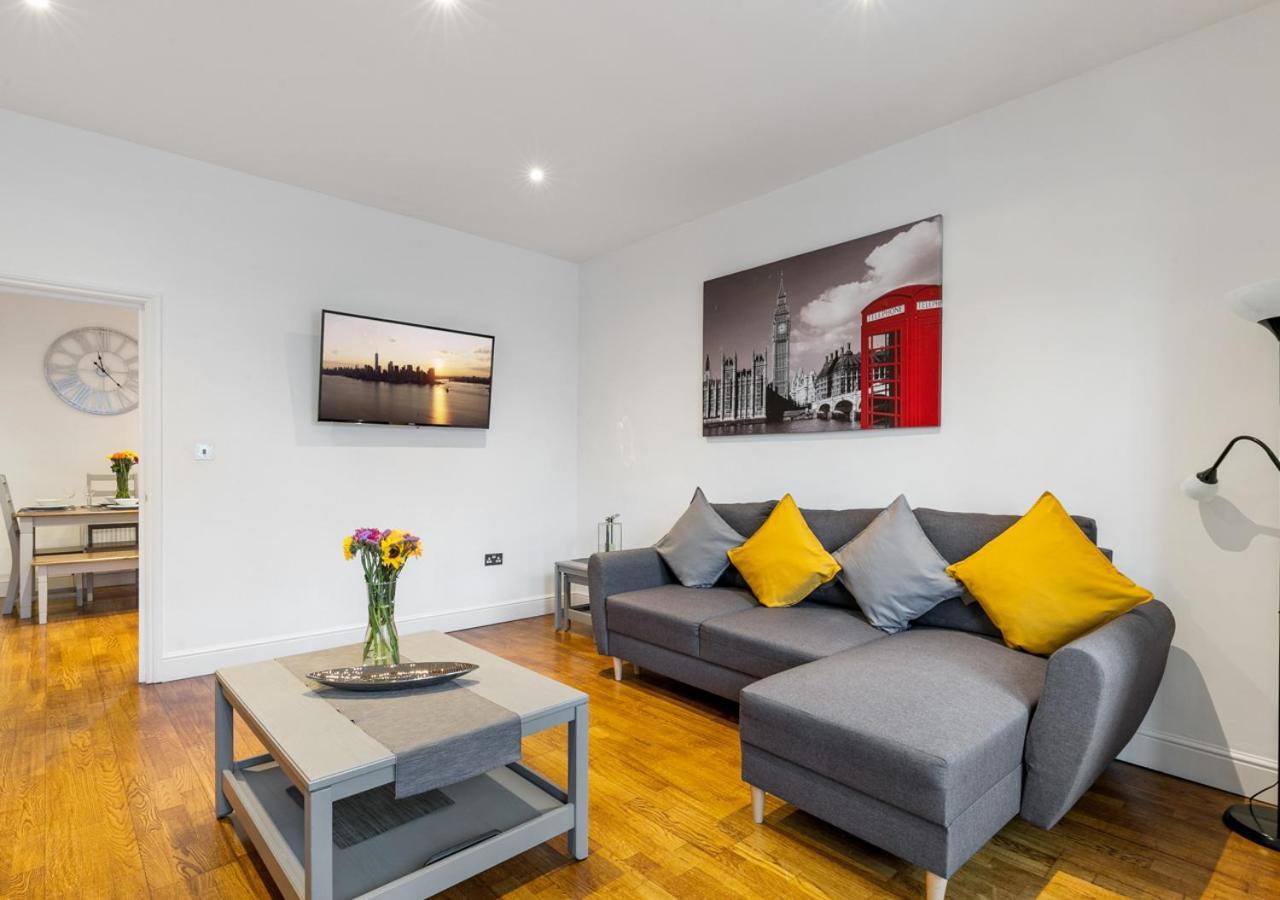 Two Bed Flat In Bush Hill Park Daire Enfield Dış mekan fotoğraf